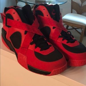 University red Nike air raids